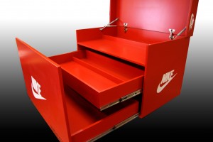 Centro de la ciudad Haz un experimento recoger Mueble Exclusivo Nike - Muebles y electrodomésticos